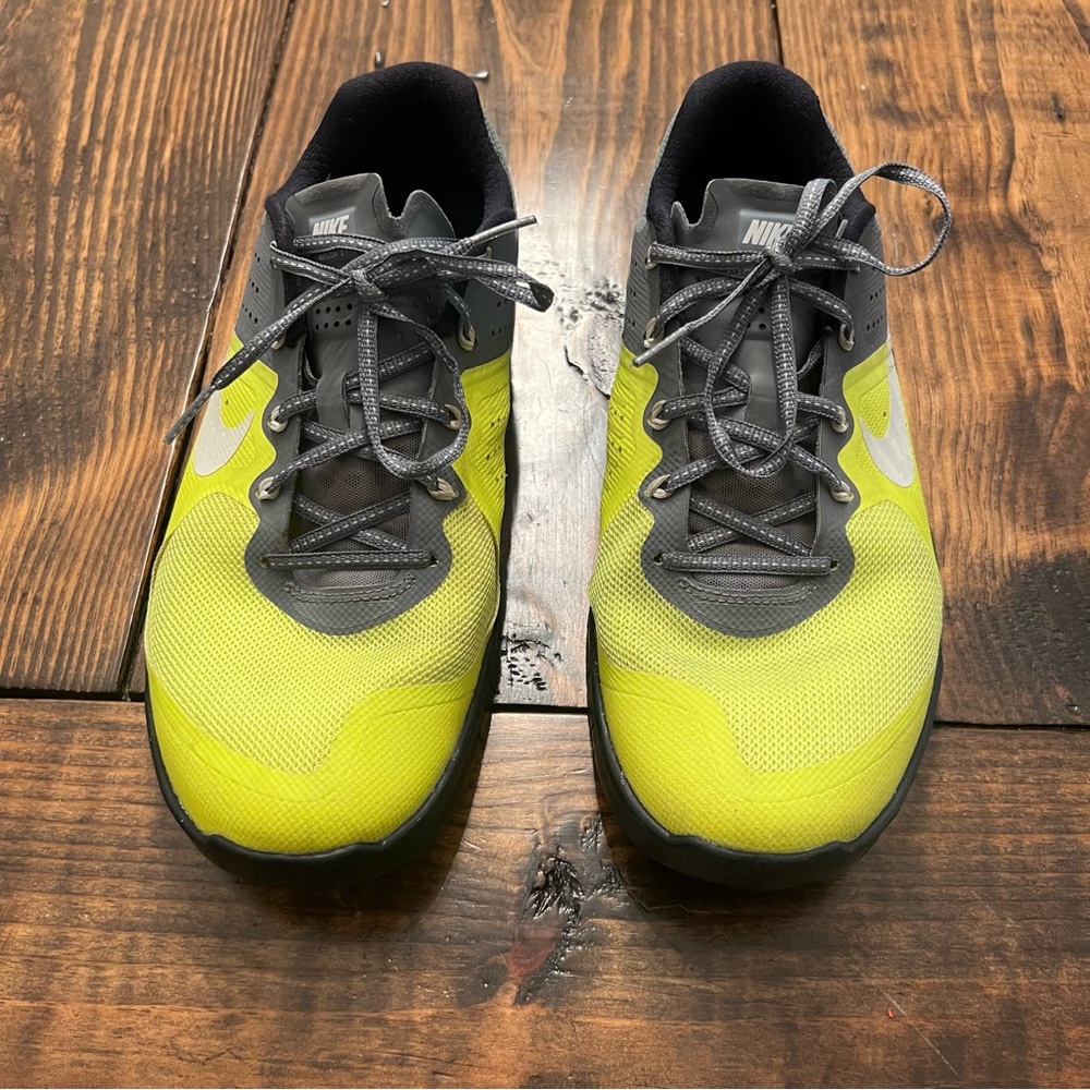 Nike Metcon Flywire - Women's Size 10